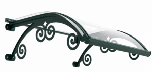 Pensilina Liberty con struttura in alluminio verde, staffe decorative a riccio e lastra trasparente su sfondo bianco